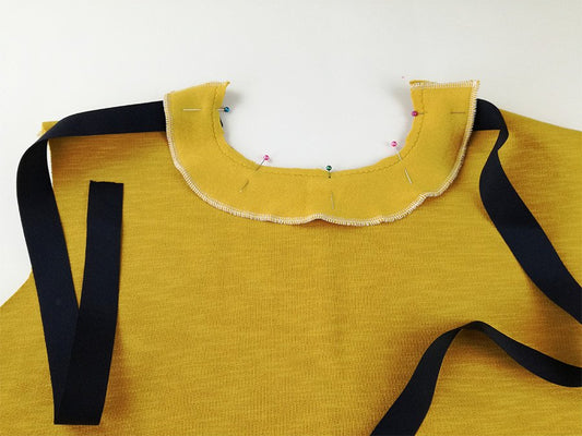 Chestnut Sew Along - Bow, Facing and Neckline Versions A & B