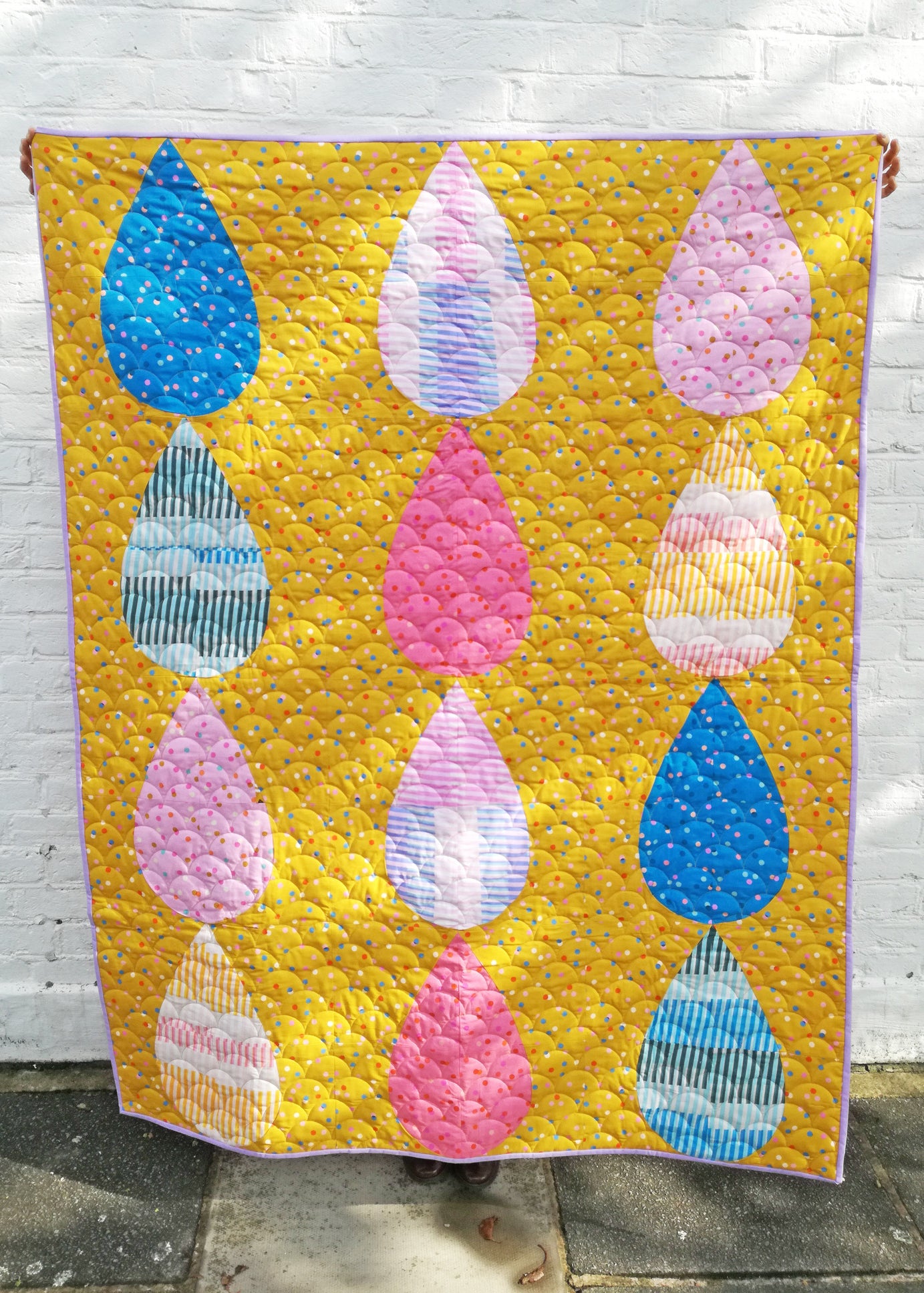 Dewdrop quilt sewing pattern size double standing street