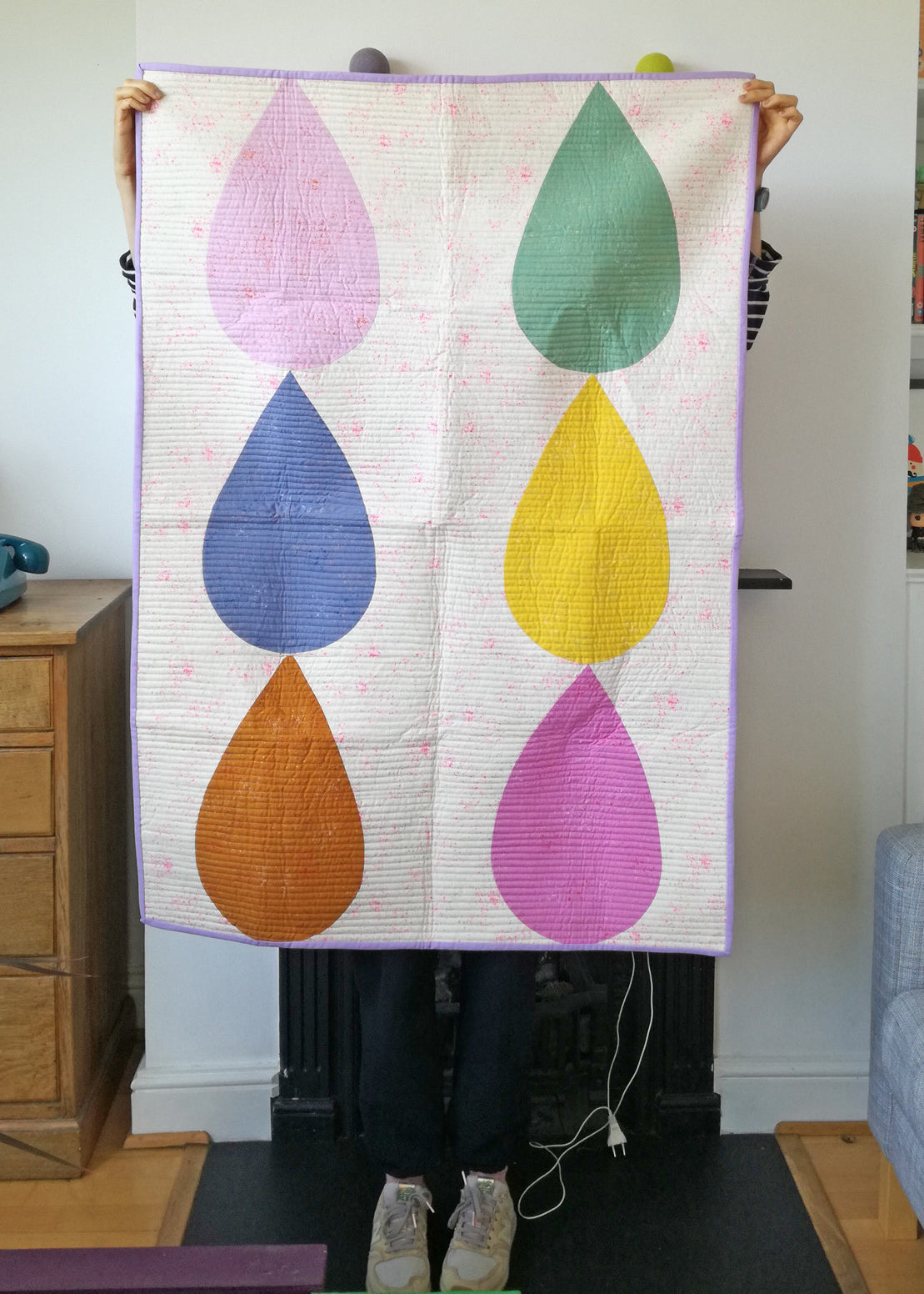 Dewdrop quilt sewing pattern throw size standing